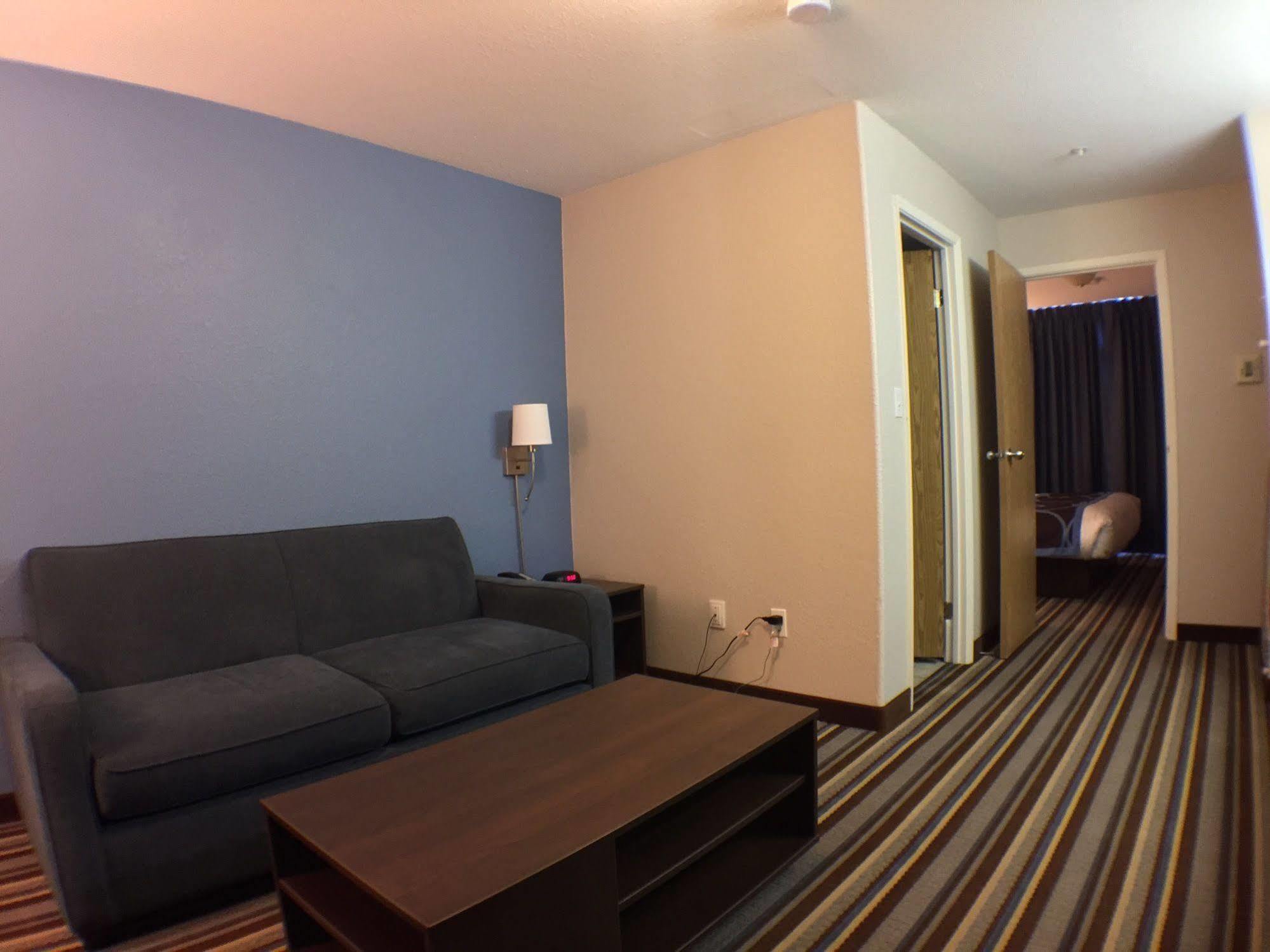 Super 8 By Wyndham Fort Frances Buitenkant foto