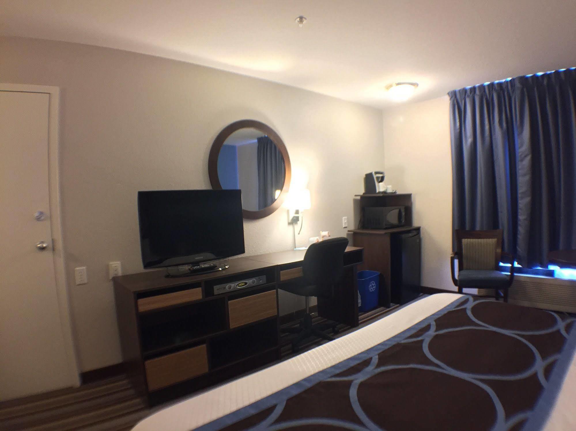 Super 8 By Wyndham Fort Frances Buitenkant foto